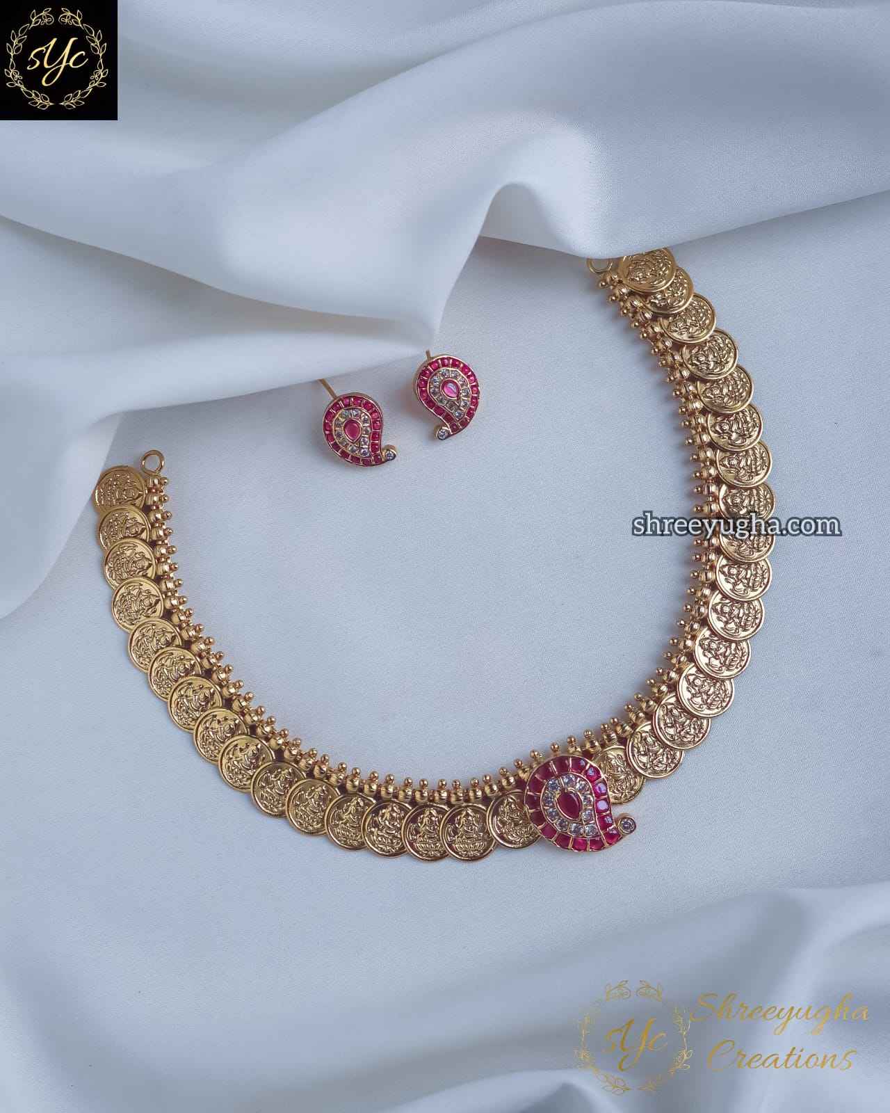 Traditional Lakshmi coin attigai