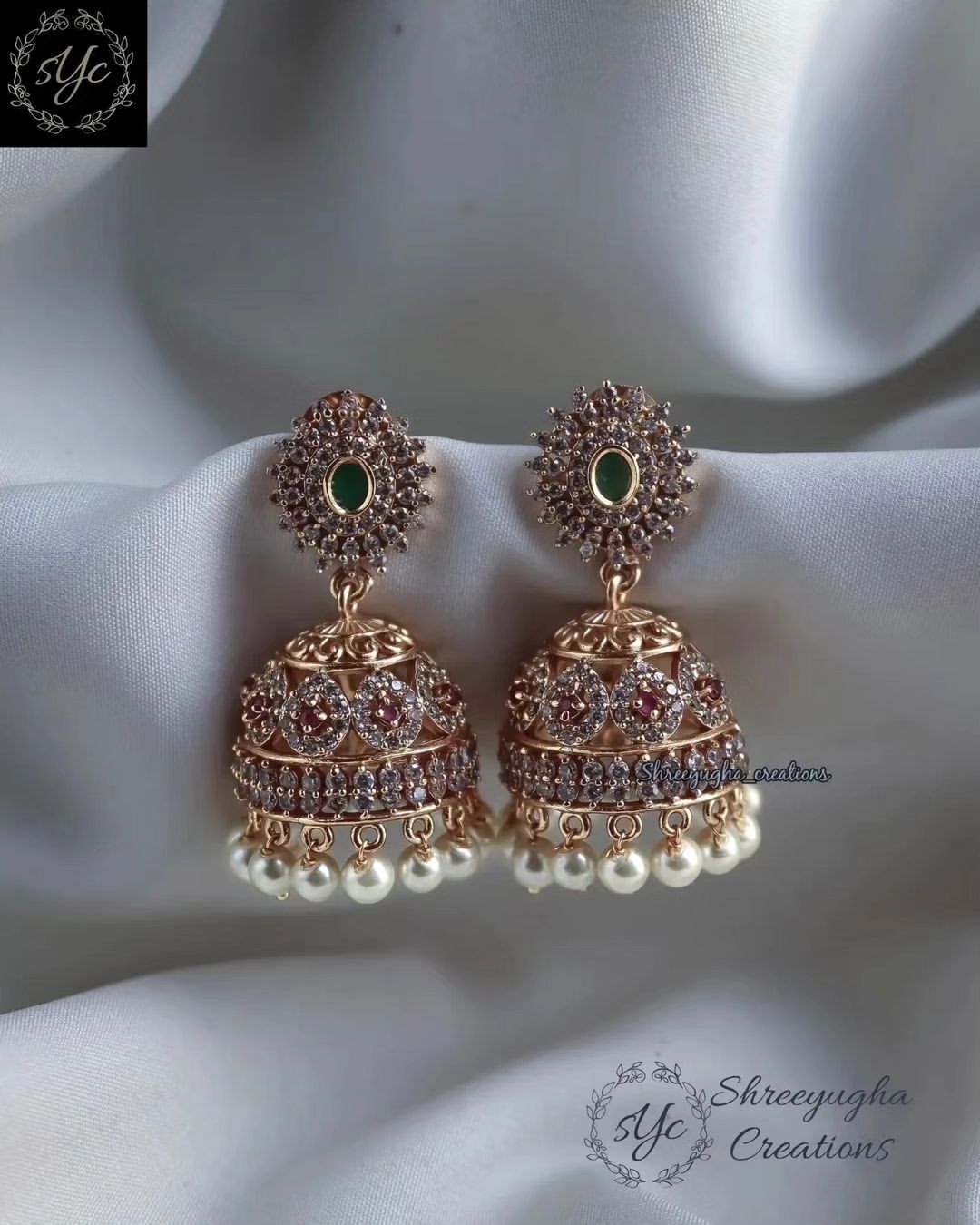 Premium quality gold Zirconia diamond cut stones jumkas