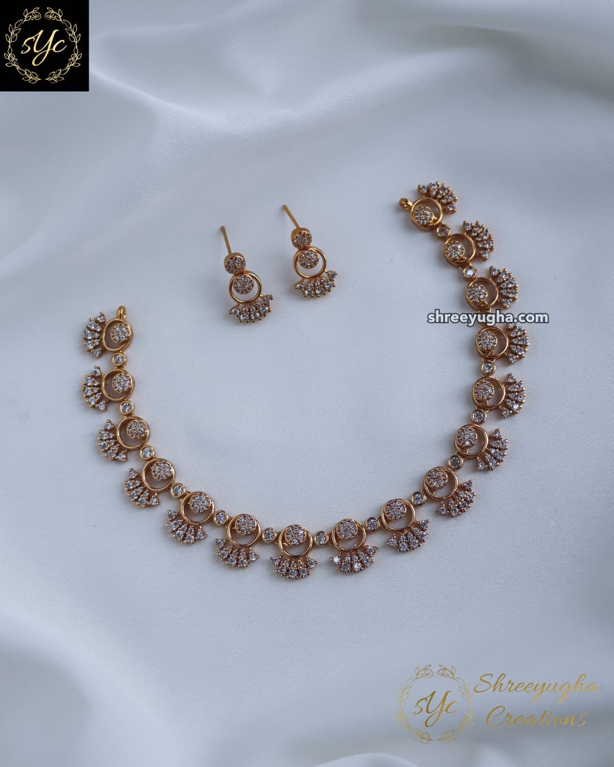 Pretty diamond necklace with earrings