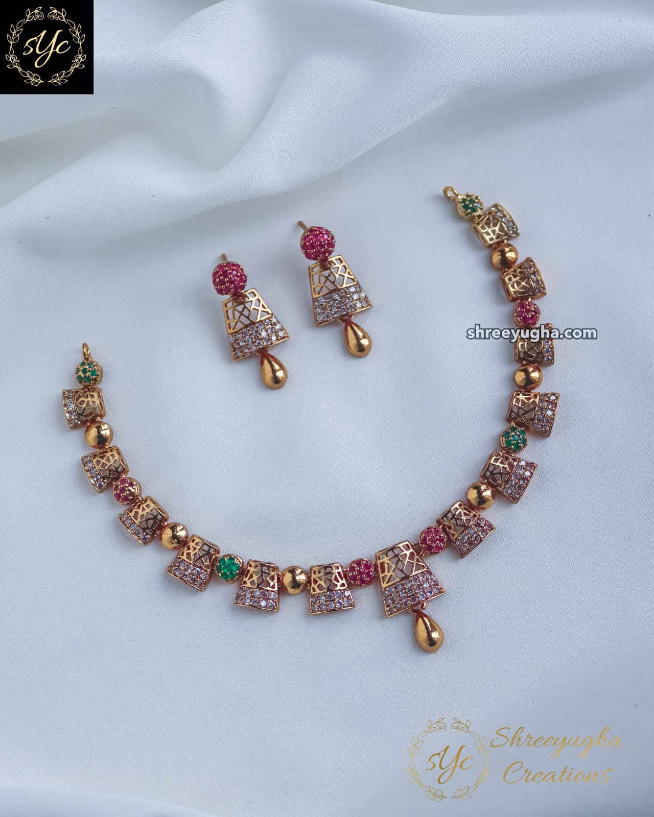 Ruby, Emerald and diamond neckset
