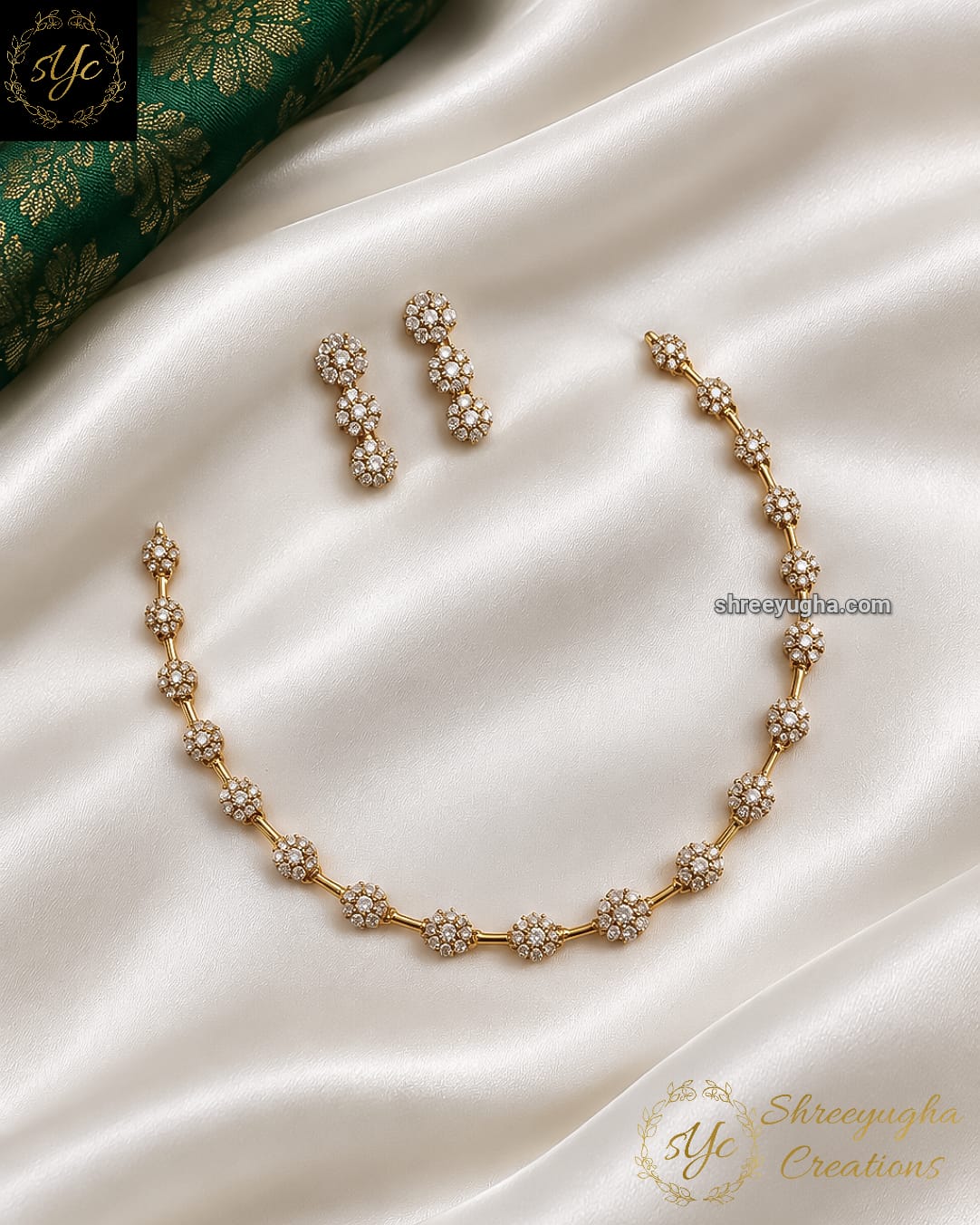 Elegant flower neckset
