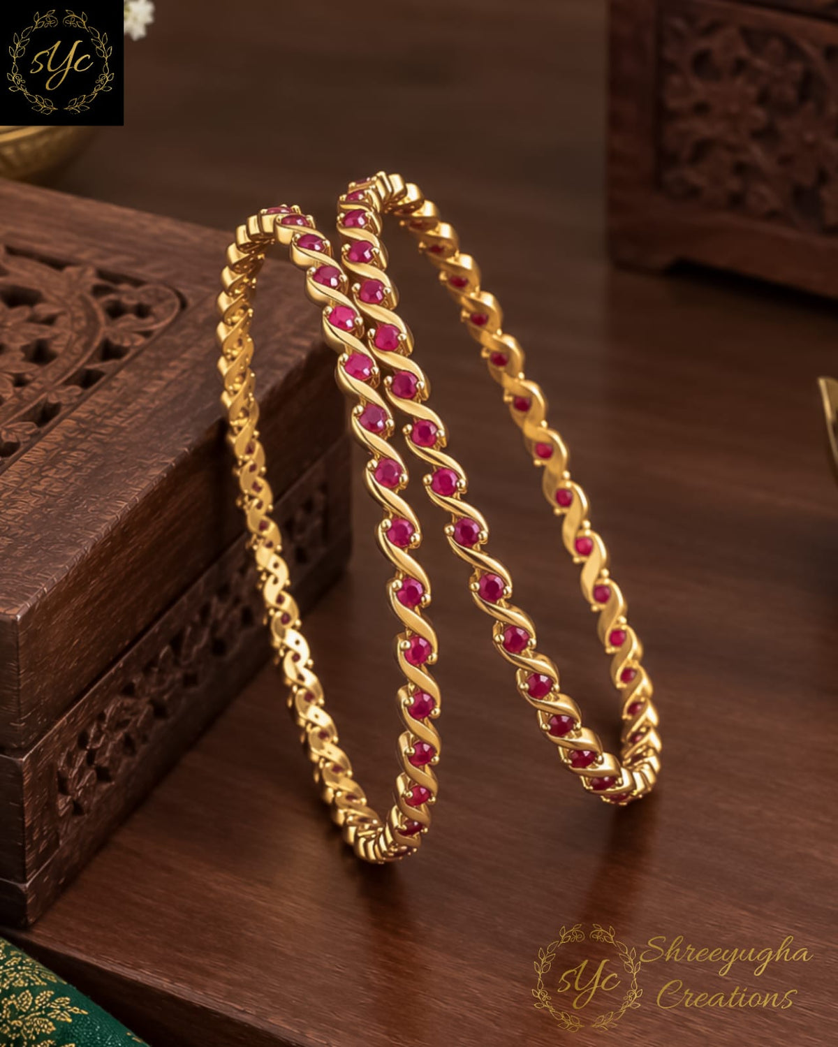 Vamika Ruby bangles