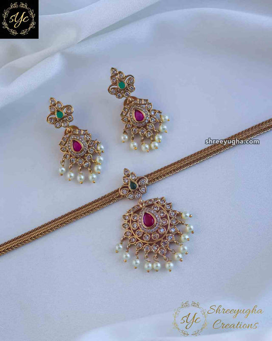 Premium traditional diamond attigai set