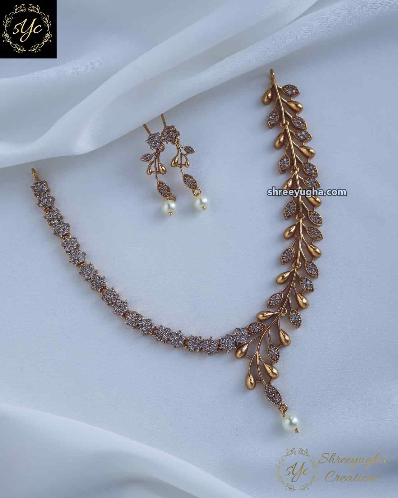 Designer leaf diamond neckset