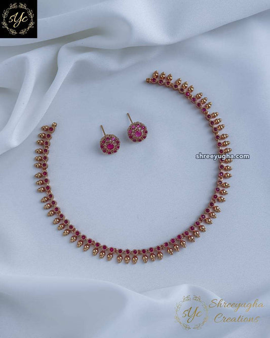 Simple & beautiful ruby neckset