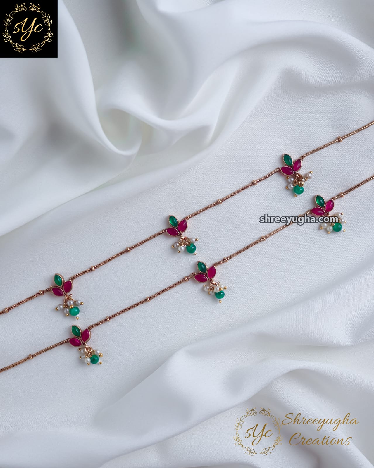 Beautiful flower anklets