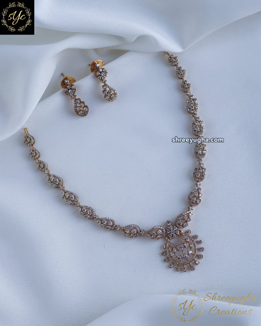 Pretty designer diamond neckset