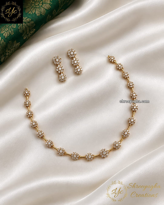 Elegant flower neckset
