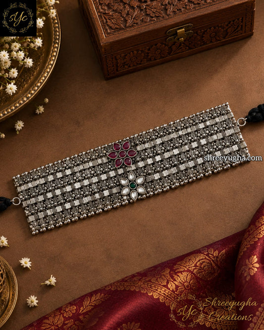 Luxe silver statement choker