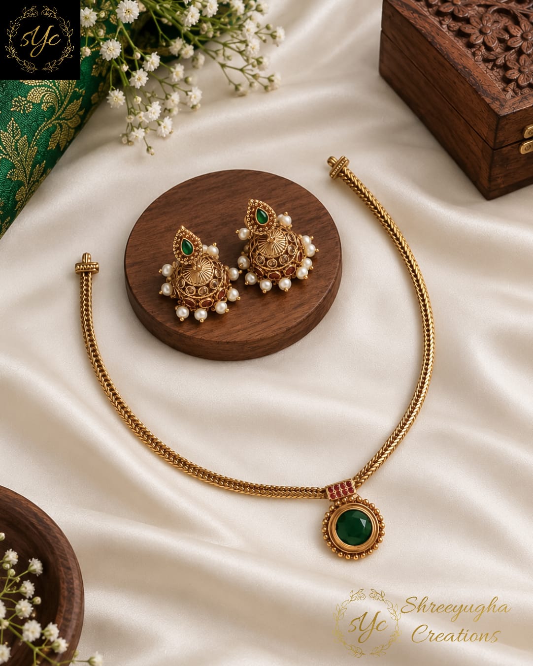 Emerald Heritage Necklace set