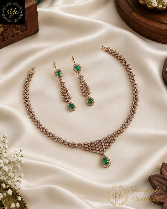 Emerald Royale necklace set