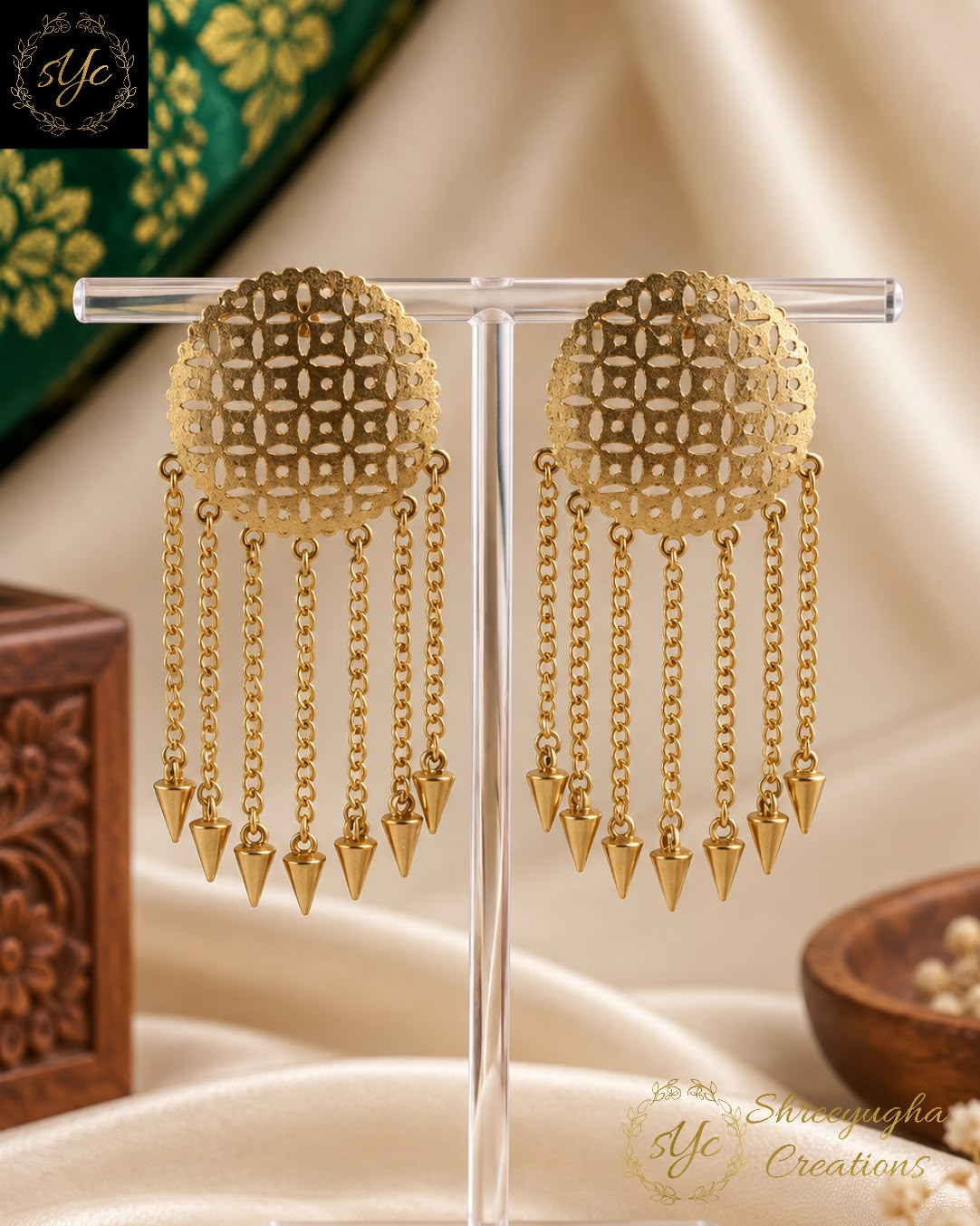 Zarielle earrings 1
