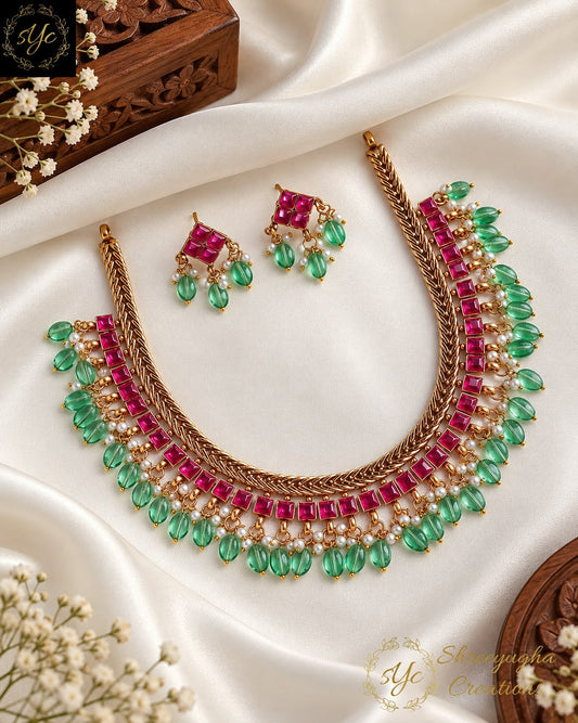 Beautiful gem stone drop neckset