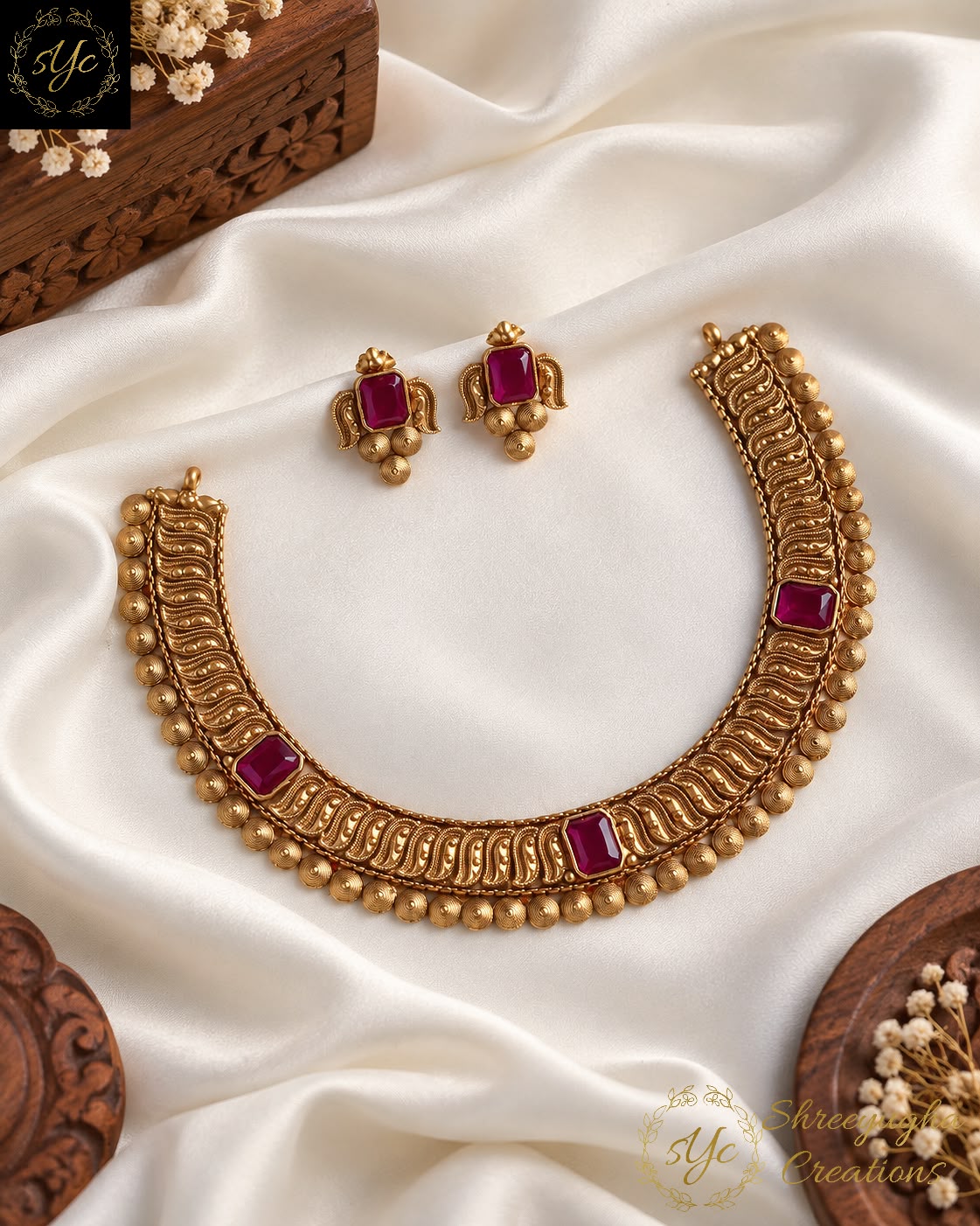 Premium quality antique gold neckset