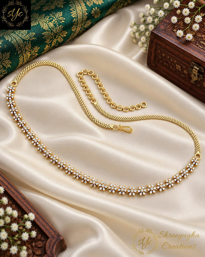 Anvika Bloom diamond hipchain