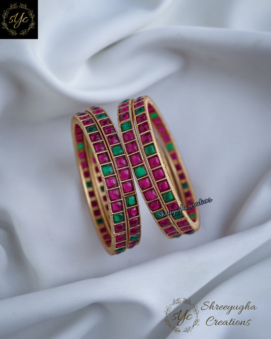 Premium quality gold kemp bangles