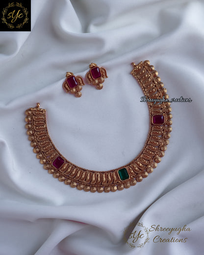 Premium quality antique gold neckset