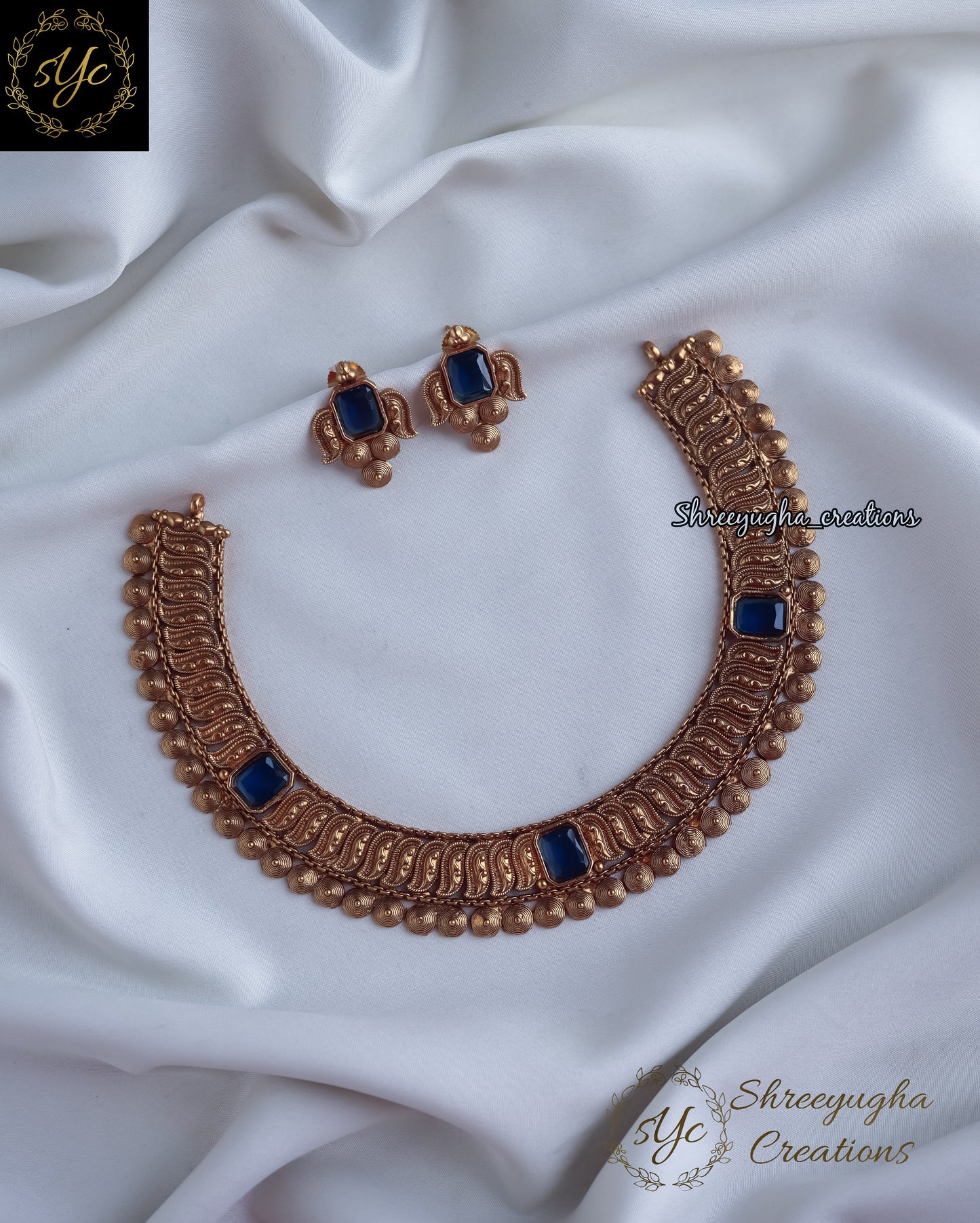 Premium quality antique gold neckset