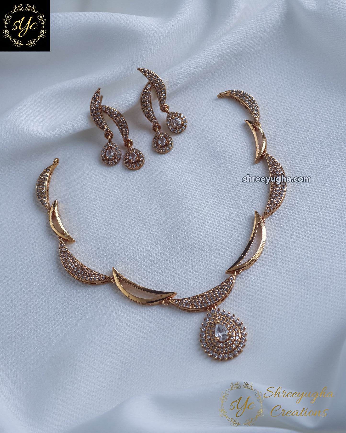 Dazzling zirconia diamond neckset