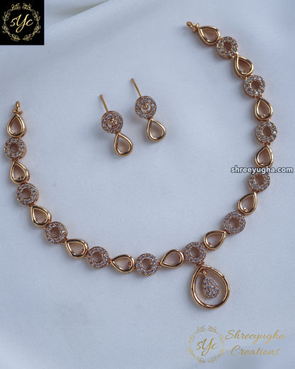 Simple & elegant diamond neckset