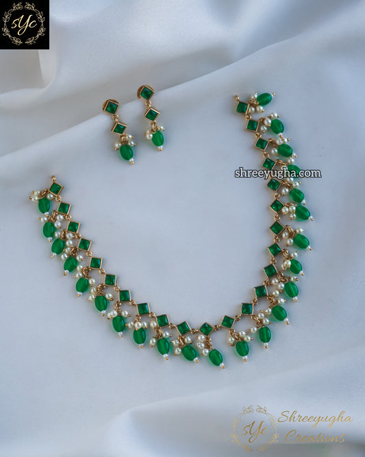 Beautiful bead drop neckset